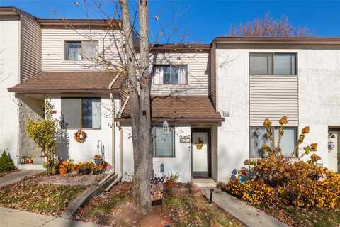 221 Winding Woods Loop, Staten Island, NY 10307