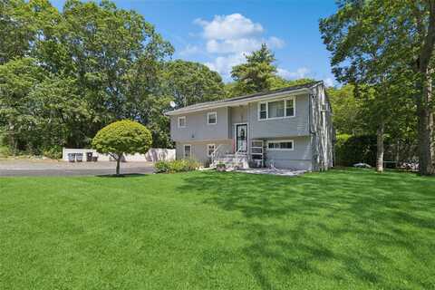 2 Prospect Street, Central Islip, NY 11722