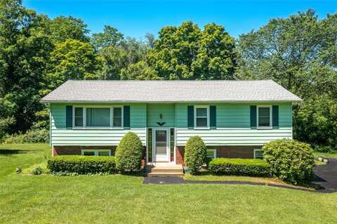 27 Cavelo Drive, Wingdale, NY 12594