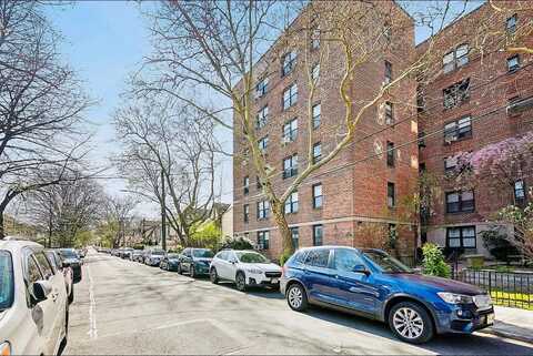 40 89th Street, Brooklyn, NY 11209