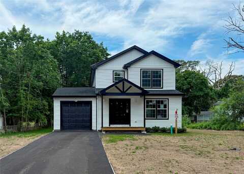 N / C Blue Point Road, Farmingville, NY 11738