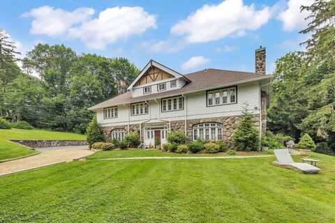149 Central Drive, Briarcliff Manor, NY 10510