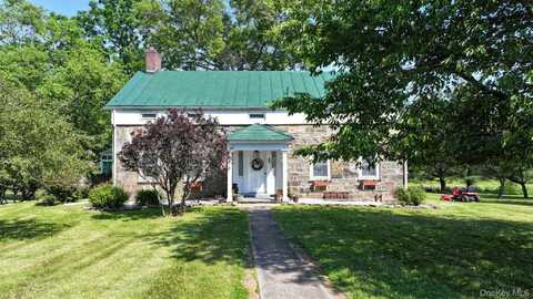 321 Crans Mill Road, Pine Bush, NY 12566