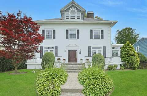 233 Commonwealth Avenue, Mount Vernon, NY 10552