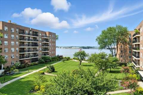 162-41 Powells Cove Boulevard, Beechhurst, NY 11357
