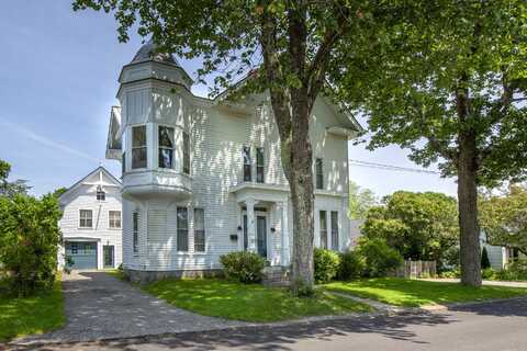 55 Masonic Street, Rockland, ME 04841