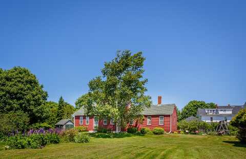 5 Chestnut Street, Vinalhaven, ME 04863