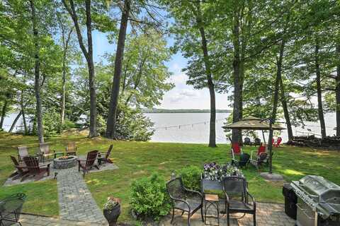 6 Lufkin Lane, Mercer, ME 04957