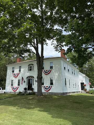 237 River Road, Hollis, ME 04042