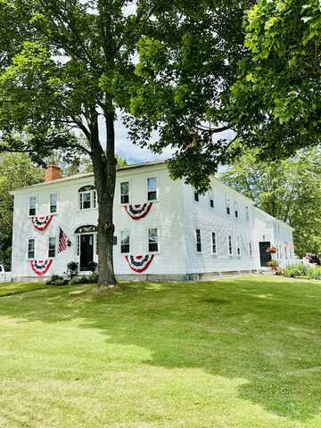 237 River Road, Hollis, ME 04042