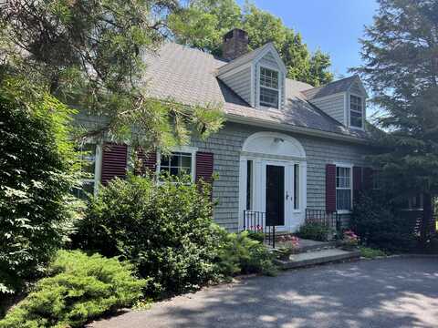 2 Lookout Point Road, Bar Harbor, ME 04609