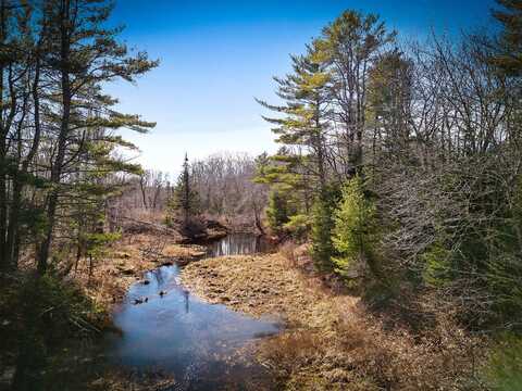 67 Bog Road, Rockland, ME 04841