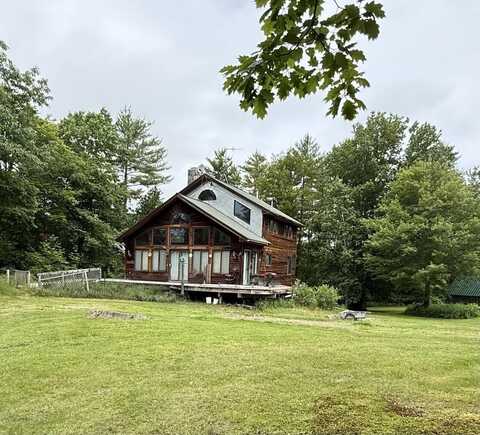 69 Coolidge Road, Wayne, ME 04284