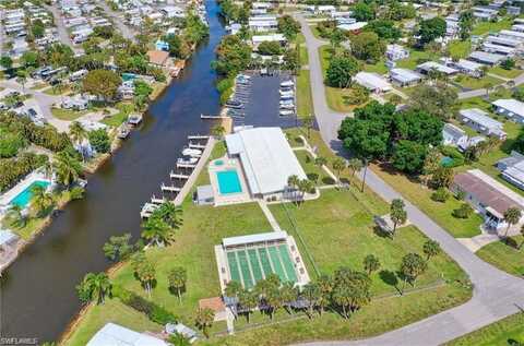 4 Henderson, NAPLES, FL 34114