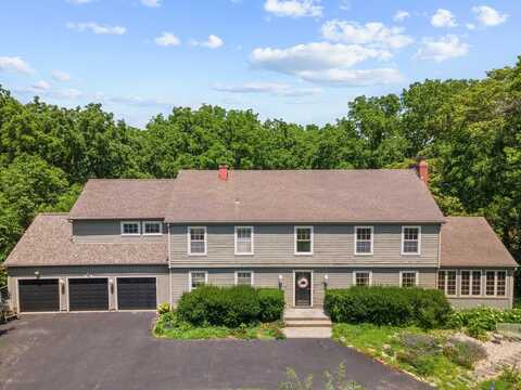 4616 Tamarack Court, Crystal Lake, IL 60012