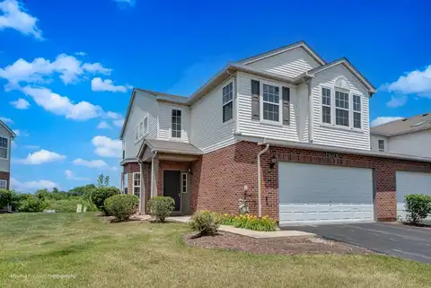6324 Pond View Drive, Matteson, IL 60443