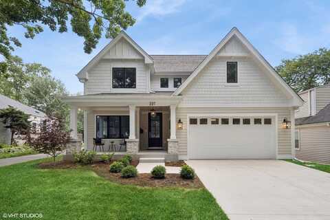 227 S Mitchell Avenue, Arlington Heights, IL 60005