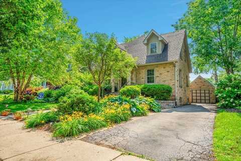14 S George Street, Mount Prospect, IL 60056