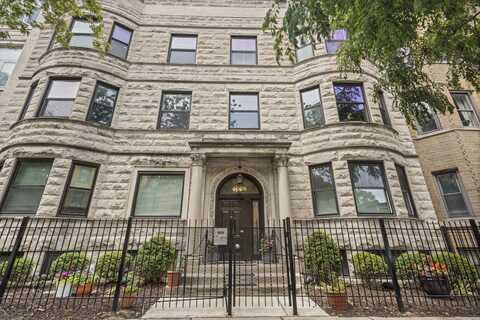 4026 N Clarendon Avenue, Chicago, IL 60613