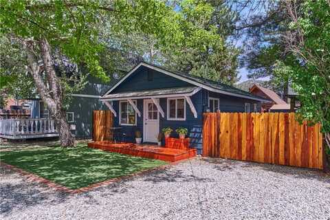 709 W Country Club Boulevard, Big Bear City, CA 92314