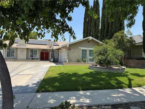 27954 Newbird Drive, Saugus, CA 91350