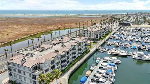 4167 Warner Avenue, Huntington Beach, CA 92649