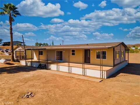 39521 San Ignacio Road, Hemet, CA 92544