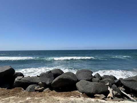 1121 S Pacific Street, Oceanside, CA 92054