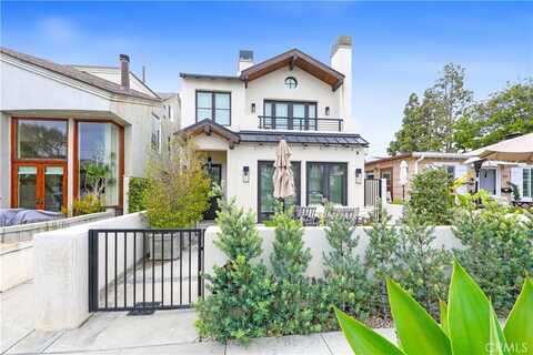 519 Larkspur Avenue .5, Corona del Mar, CA 92625