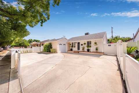 7838 Hazeltine Avenue, Panorama City, CA 91402