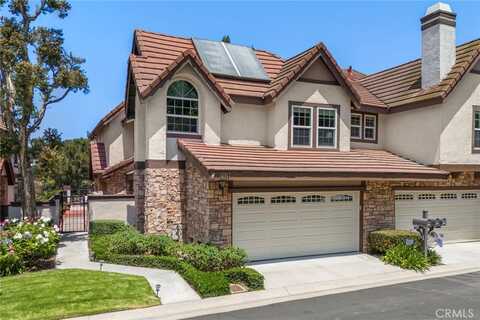 6171 E Morningview Drive, Anaheim Hills, CA 92807
