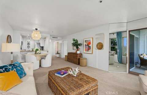 260 Cagney Lane, Newport Beach, CA 92663