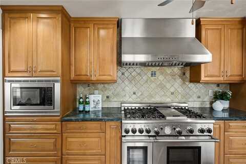 3725 Gardenia Avenue, Long Beach, CA 90807