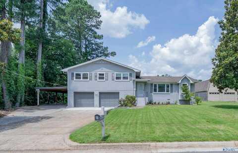 9808 Dolphin Drive SE, Huntsville, AL 35802