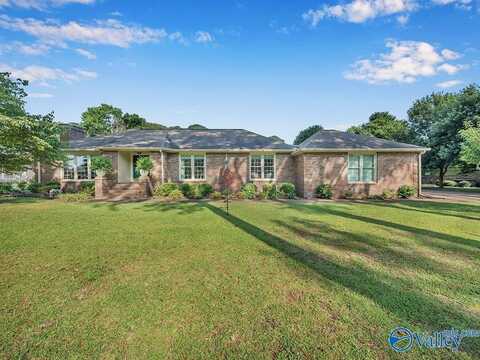 1707 Walnut Street, Albertville, AL 35950