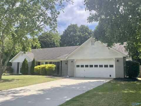 108 Eva Court, Huntsville, AL 35811