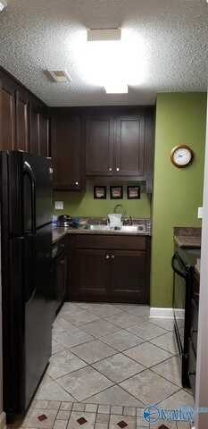 2009 Colony Drive, Huntsville, AL 35802