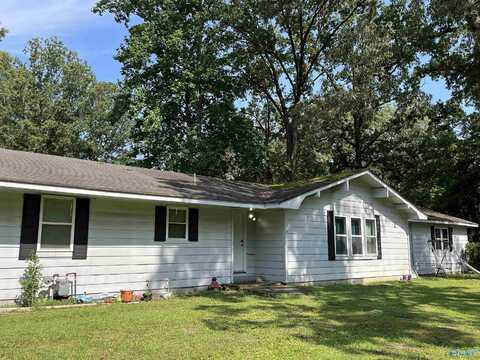 1956 Audubon Circle SW, Hartselle, AL 35640