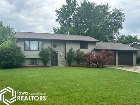 911 7th Avenue, Manson, IA 50563