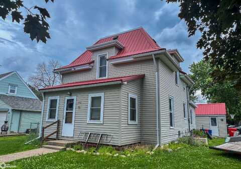 302 Park Street, Sheffield, IA 50475
