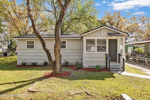 825 WYOLEN Street, Jacksonville, FL 32254