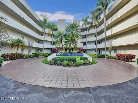 5851 CAMINO DEL SOL unit: 305, Boca Raton, FL 33433