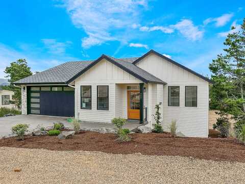 466 Meadows Dr., Manzanita, OR 97130