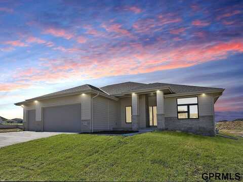 21115 Jessie Avenue, Elkhorn, NE 68022