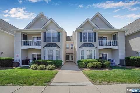 378 Cambridge Drive, Butler, NJ 07405