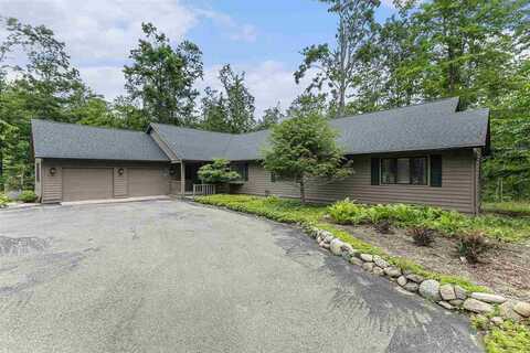 1835 Bluffs Edge, Harbor Springs, MI 49740