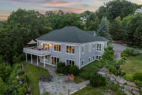 21 S Watch Road, Meredith, NH 03253