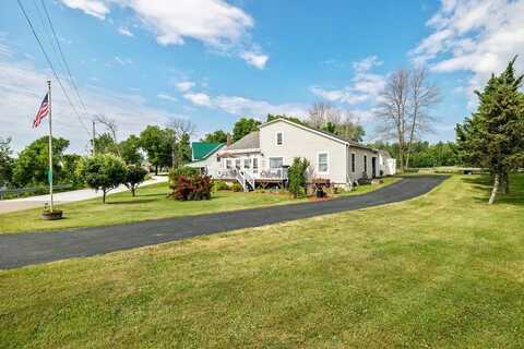 423 East Alburgh Road, Alburgh, VT 05440