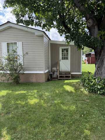 22 Rudsboro Road, Lebanon, NH 03766