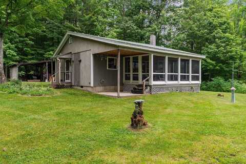 68 Advent Hill Road, Hartland, VT 05048